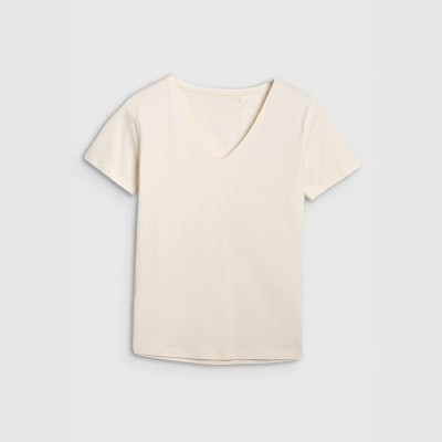 Damski T-shirt 4F z dekoltem V – idealna koszulka na co dzień i do treningu.