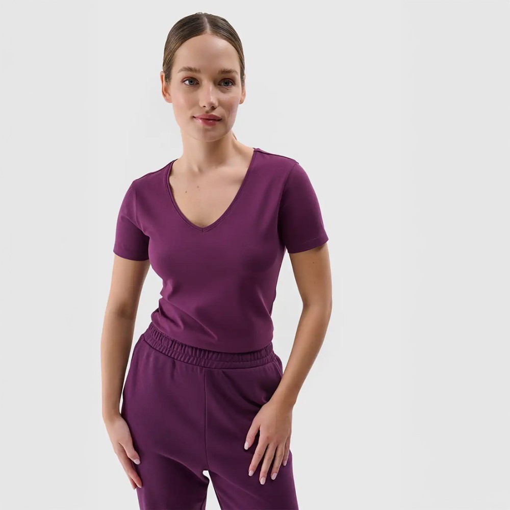 Damski T-shirt 4F z dekoltem V – idealna koszulka na co dzień i do treningu.