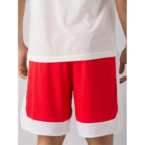 Spodenki koszykarskie Champion – lekkie, przewiewne spodenki sportowe z kieszeniami bocznymi i haftowanym logo.