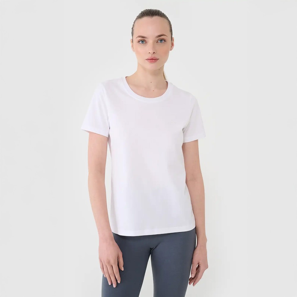 Koszulka damska 4F 4FWMM00TTSHF2356 – biała,  bawełniana, krótki rękaw, regularny krój, okrągły dekolt.