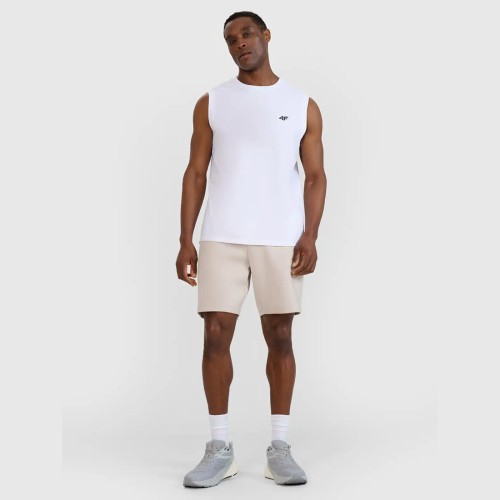 biały Tank top męski 4F – regularny krój, szerokie wycięcia na ramiona, 100% bawełna.