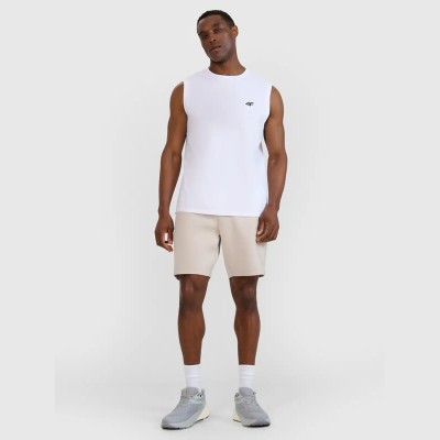 biały Tank top męski 4F – regularny krój, szerokie wycięcia na ramiona, 100% bawełna.