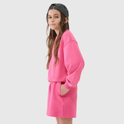 różowe Spodenki dziewczęce 4F – oversize, wysoki stan, miękka dzianina french terry.