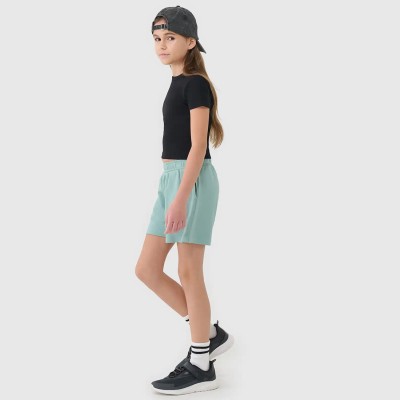 miętowe Spodenki dziewczęce 4F – oversize, wysoki stan, miękka dzianina french terry.