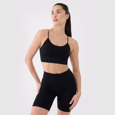 Biustonosz sportowy damski 4F z niskim wsparciem, technologia 4FDry, prążkowana dzianina, regulowane ramiączka.